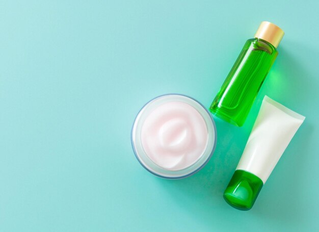 Гель для жирной кожи лица: когда и как его использовать