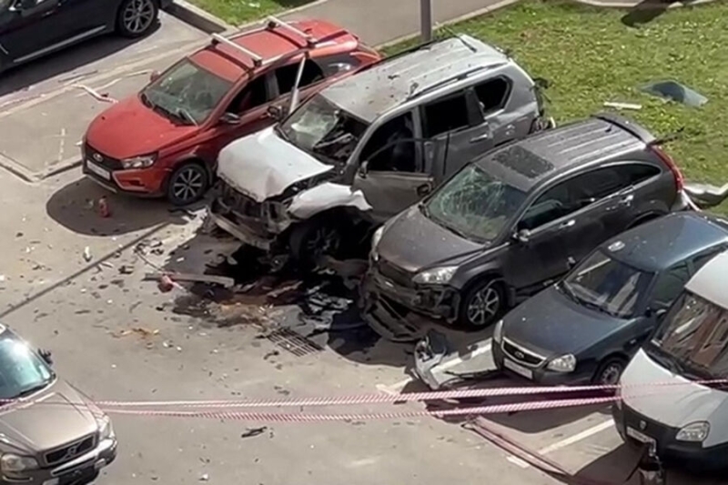 «Ъ»: во взорванном Toyota Land Cruiser в Москве мог находиться офицер ГРУ 