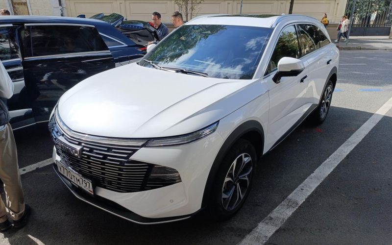 
            Haval рассекретил цены на новый кроссовер F7 в России
        