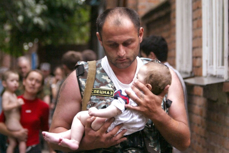 Офицер «Альфы» Демидкин: план спецназа в Беслане из-за взрыва отменили 