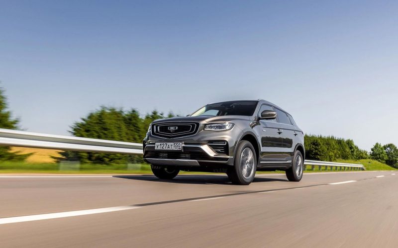 
            Автомобили-двойники. Какие машины спрятались под новыми именами в России
        