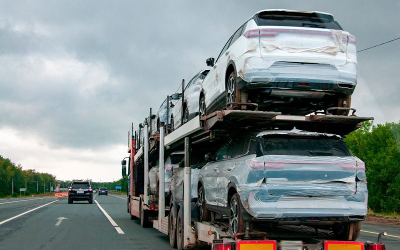 
            «Экономия до ₽1 млн». Какую иномарку и как заказать из-за границы
        