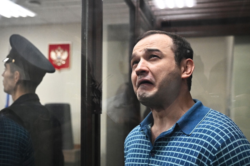 Экс-следователя Тамбиева осудили на 16 лет за рекордную взятку в биткоинах 