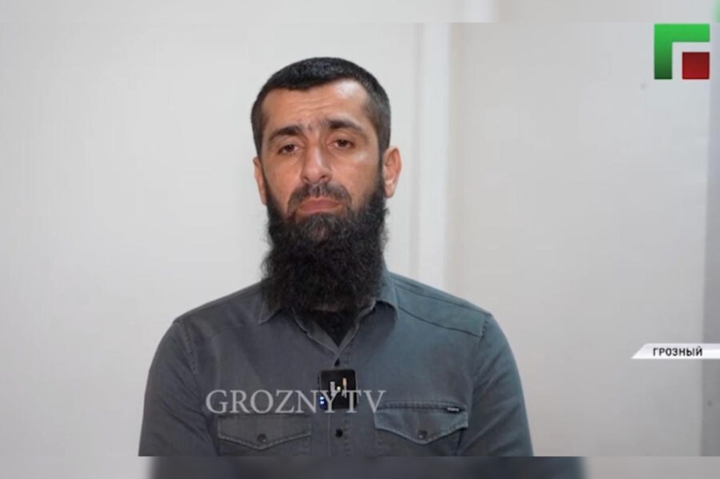 Учитель из Чечни Жабраилов на камеру извинился за оскорбления христиан 