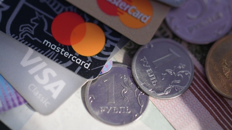 В ВТБ рассказали, что будет после истечения сертификата Visa и Mastercard
