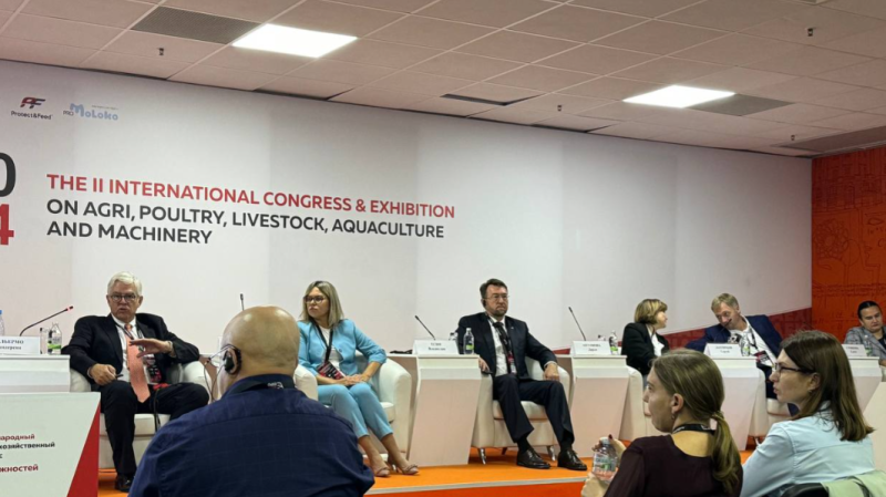 Зарубежные и российские компании заключили контракты на ASIAEXPO