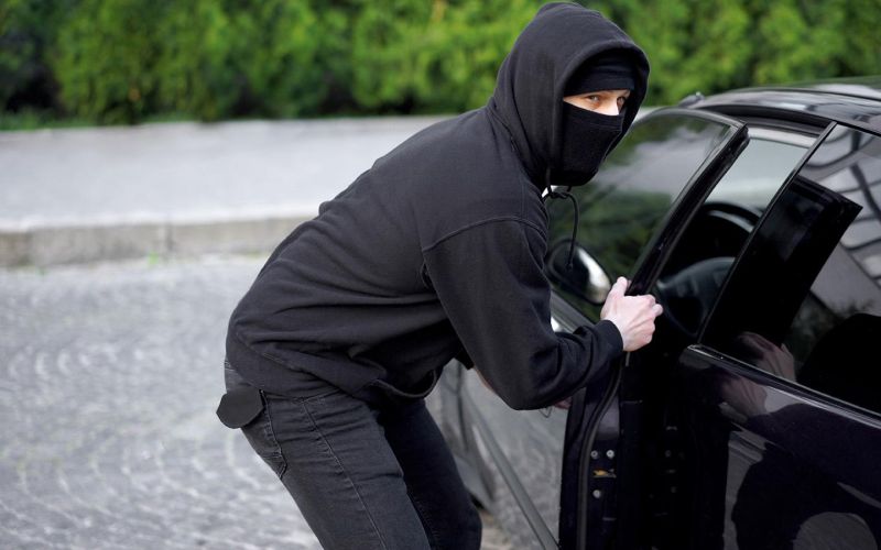 
            «Особенно уязвимы «китайцы». Названы самые изощренные способы автоугона
        