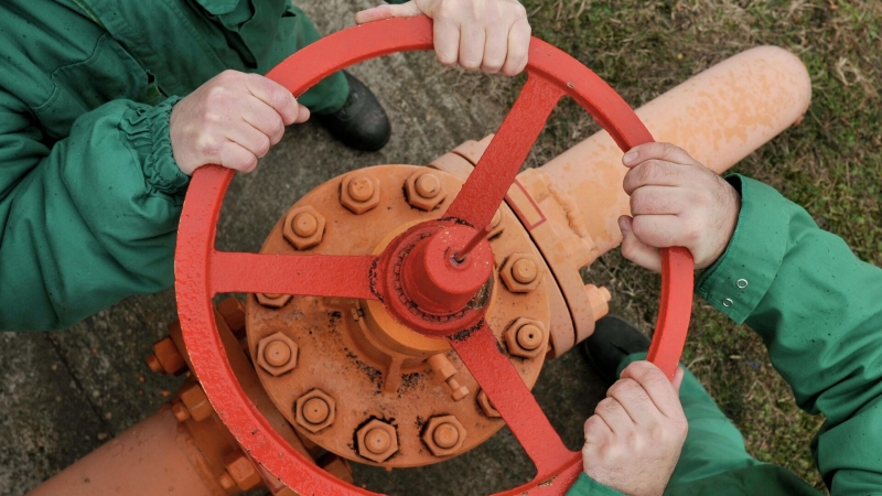 Испания сохранила объемы закупок российского СПГ, заявил посол