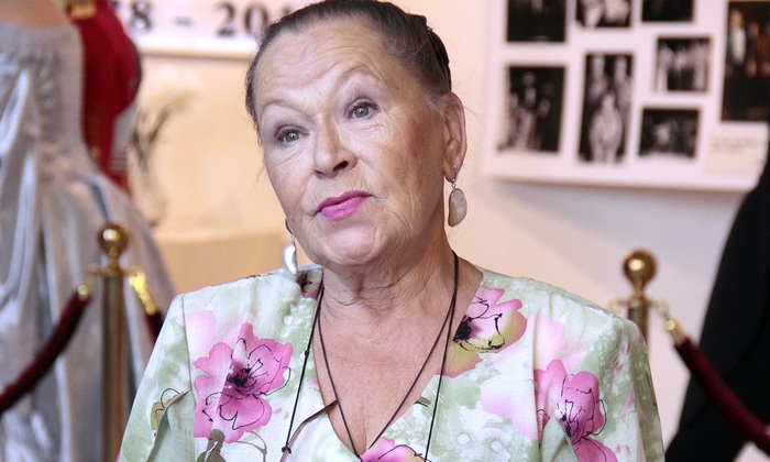 Мошенники довели Рязанову до сердечного приступа