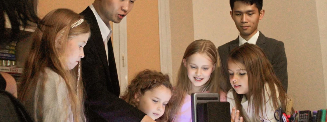 Погружение в мир китайского языка: курсы китайского для детей, онлайн-обучение по всей России