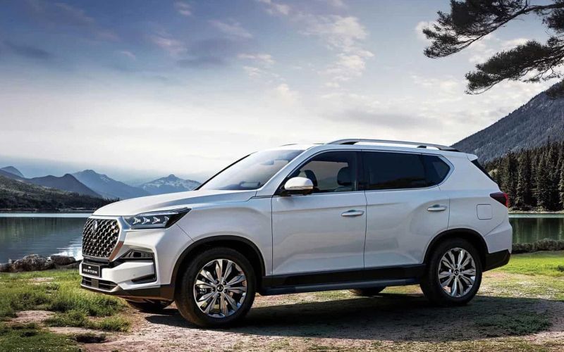 
            Бывший SsangYong привезет в Россию внедорожник Rexton. Рама и 4WD
        