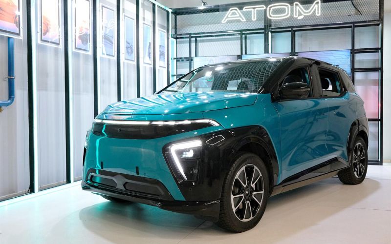 
            «Кама» показала предсерийный образец российского электрокара «Атом». Фото
        
