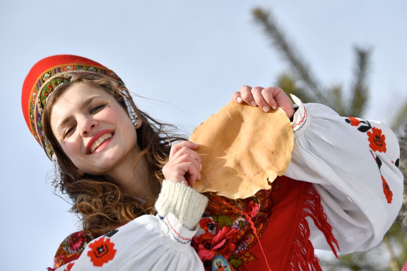 24 февраля — какой сегодня праздник? Что отмечают в этот день в России и мире 