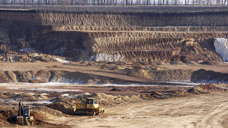 Эксперт назвал отрасли, которым не обойтись без редкоземельных металлов