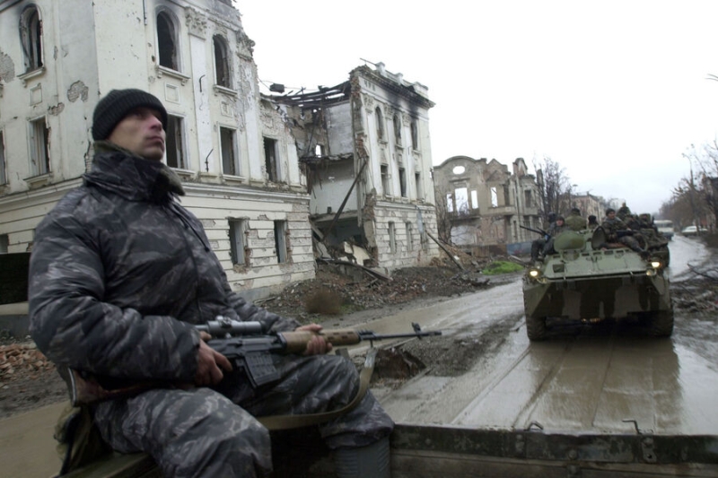 «Отпилил сотню ног»: как второй штурм Грозного чуть не обернулся катастрофой 