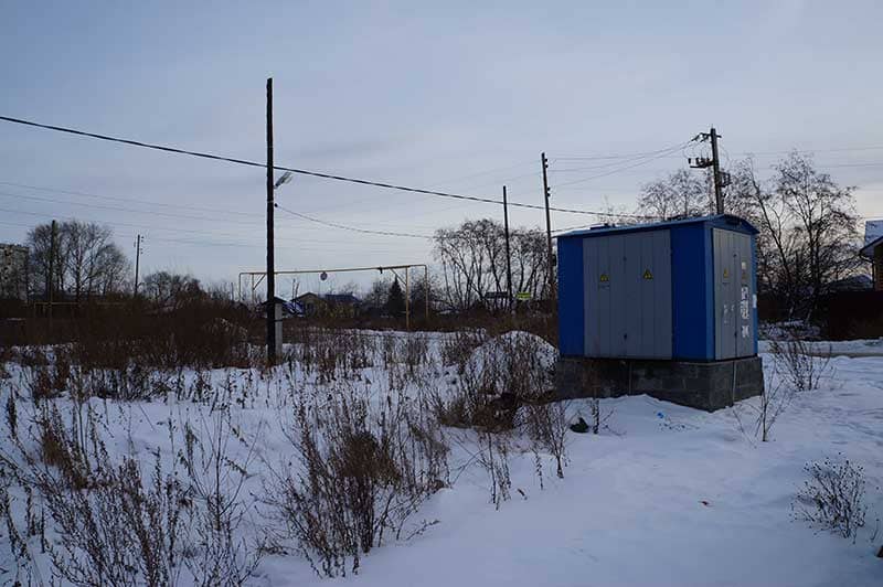 Комплектные трансформаторные подстанции (КТП) обладают рядом преимуществ и находят широкое применение в различных сферах.