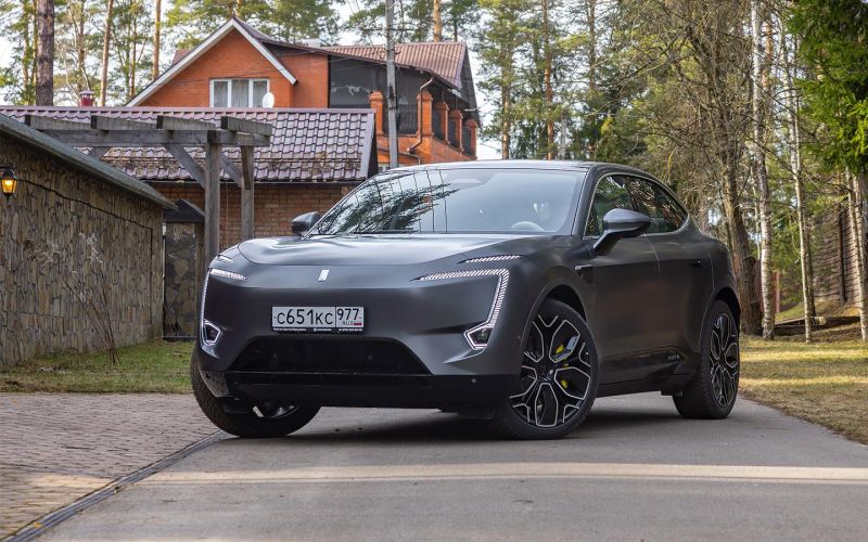 Агент «один-один». Первый тест Avatr 11 в российской спецификации