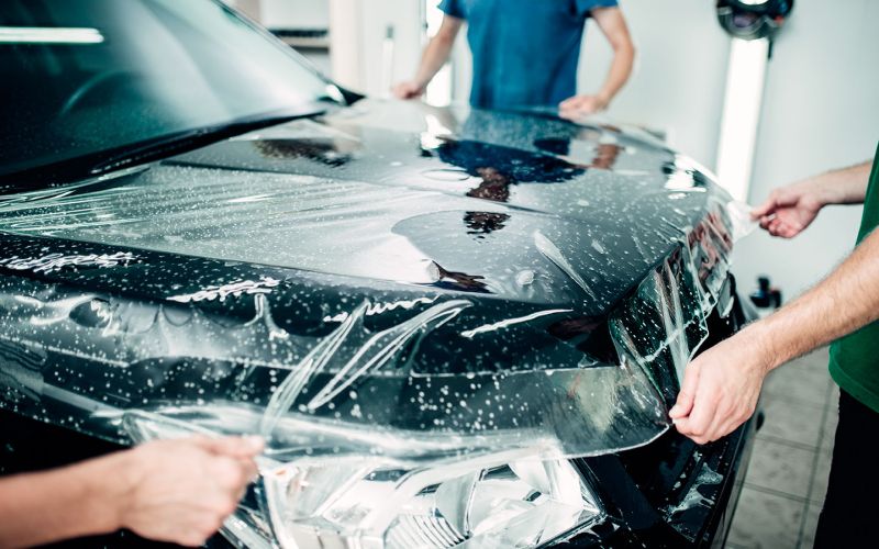 
            Для чего нужна бронепленка для авто и сколько она стоит
        