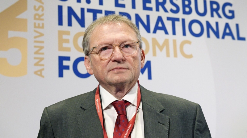 На российском рынке всем хватит места, заявил Титов