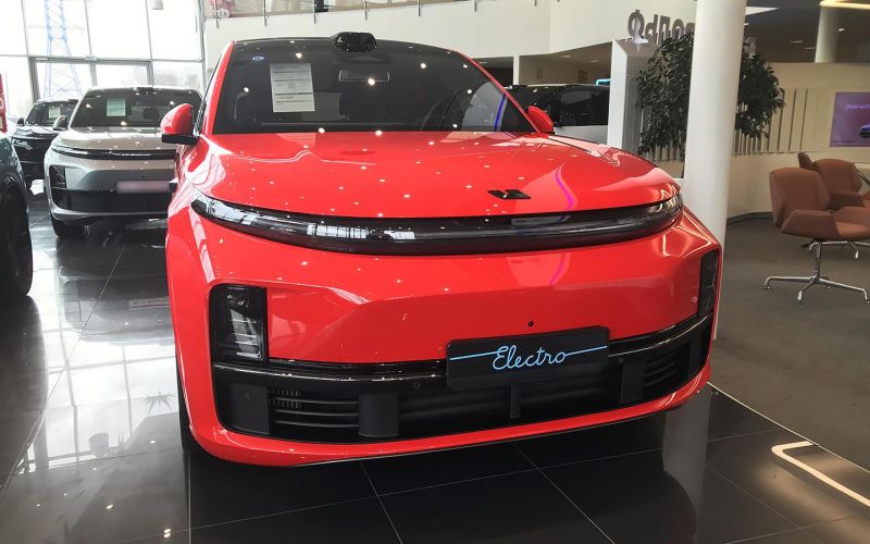 
            «Русский язык — за деньги». Все о подводных камнях при покупке LiXiang
        