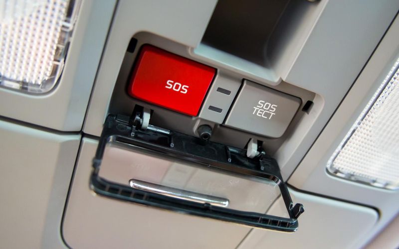 В машине нет системы ЭРА-ГЛОНАСС или она не работает. Чем это грозит