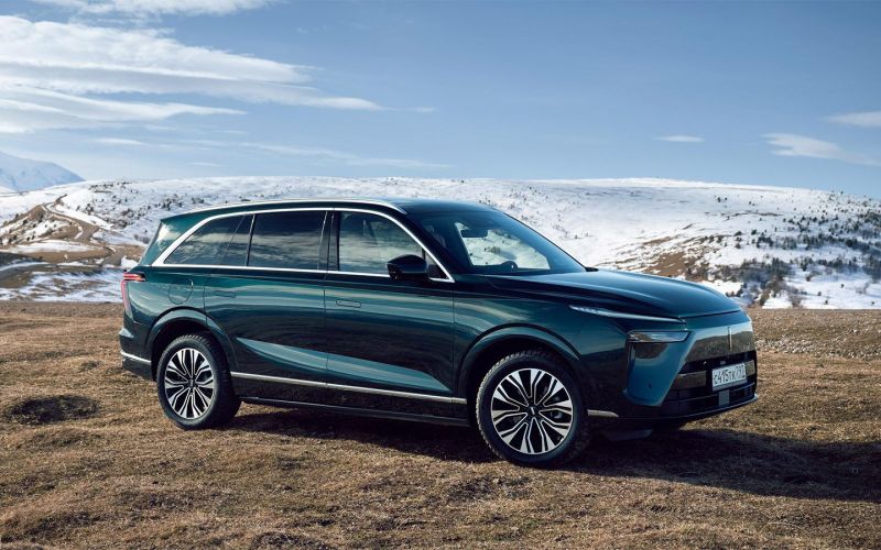 
            Wey 07 обновился спустя полгода после премьеры в России. Список доработок
        