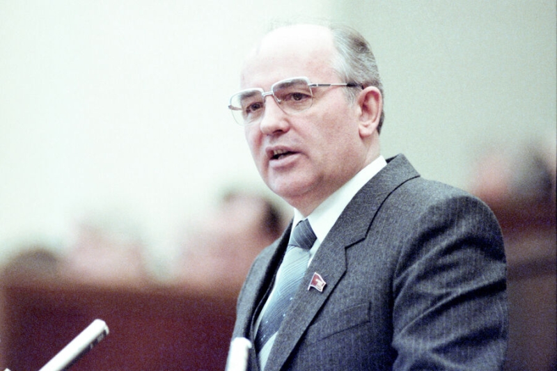 «Заключил тайную сделку»: как Горбачева избрали генсеком 40 лет назад 