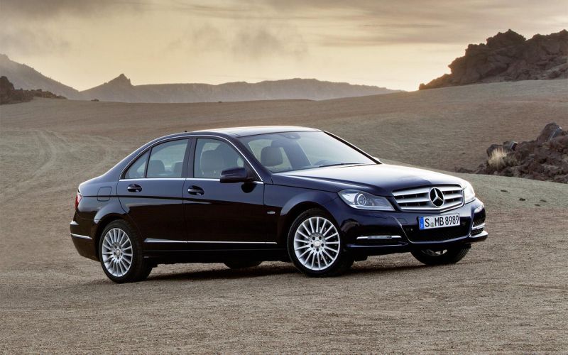 
            Какой премиальный седан купить по цене Lada Iskra. Топ-4 моделей
        