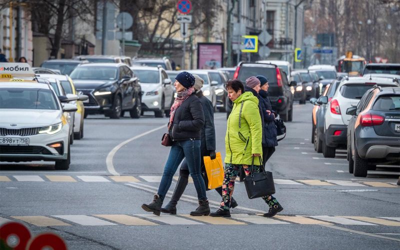 
            Какой штраф грозит за непропуск пешехода в 2025 году
        