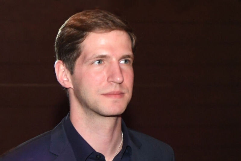 МВД объявило главреда «Дождя» Тихона Дзядко в розыск. Он покинул Россию еще три года назад 