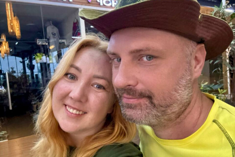 Сказал, что нас с женой изнасилуют в участке: отельер ворвался в мой номер из-за отзыва 