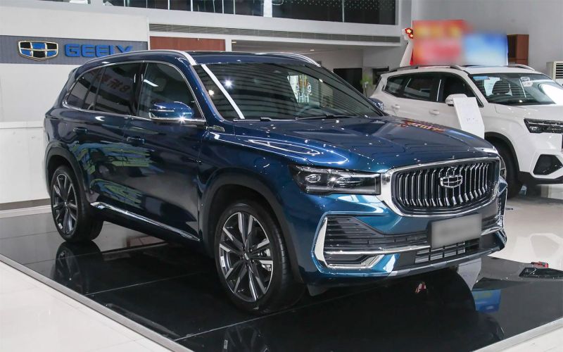 
            Toyota RAV4 и еще 5 новых зарубежных SUV по цене Geely Monjaro
        