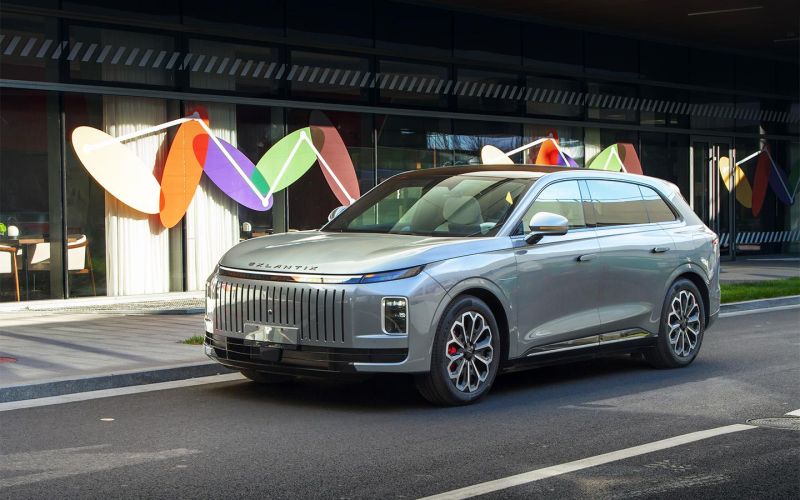 
            Запас хода — 1180 км. Кроссовер Exlantix ET прошел сертификацию в России
        