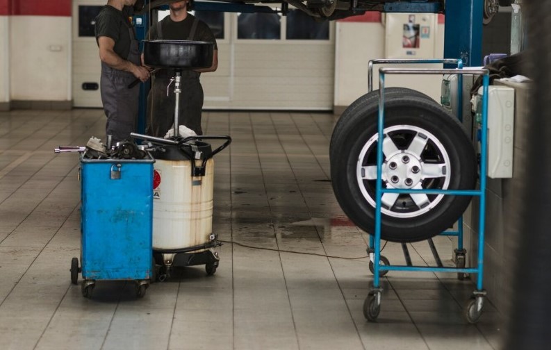 Особенности выбора шиномонтажного оборудования