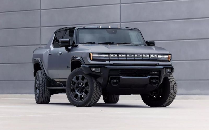 
            Представлен новый Hummer EV. «Королевский краб» и 1176 л. с.
        