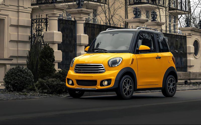 
            В России появилась машина дешевле ₽1 млн. Мы узнали о ней всё
        