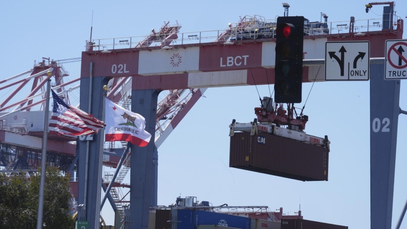 В США вступили в силу повышенные импортные пошлины на автокомплектующие