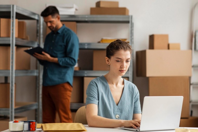 Аутстаффинг и аутсорсинг: Сравнение и анализ