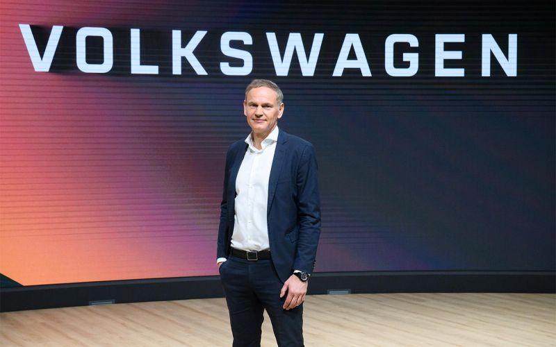 
            Гендиректор VW признал провал автоконцерна и назвал главную причину
        