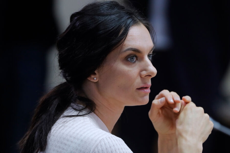 «Проблемы не ограничиваются налогами»: ФНС заблокировала три счета Исинбаевой 