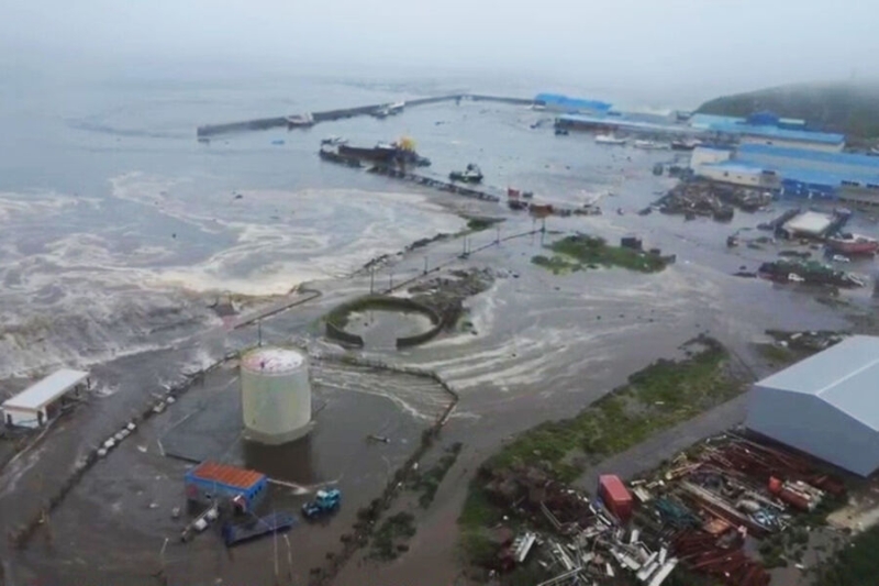 «Было страшно, люди кричали в панике». Что известно о сильнейшем землетрясении у берегов Камчатки 
