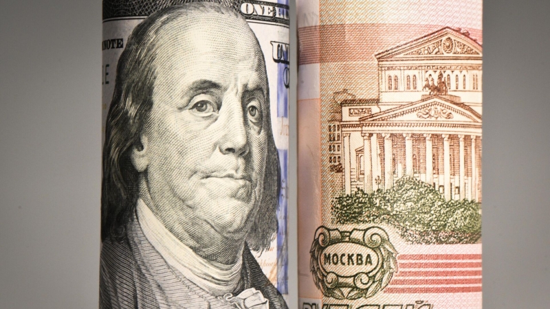 Экономист назвал выгодный курс рубля для российской экономики