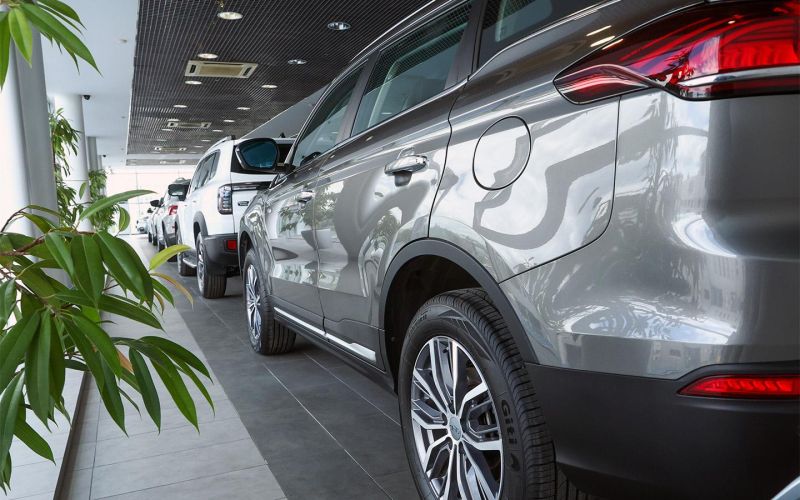 Мы выяснили, как изменятся цены на машины в августе. Дилеры в ступоре