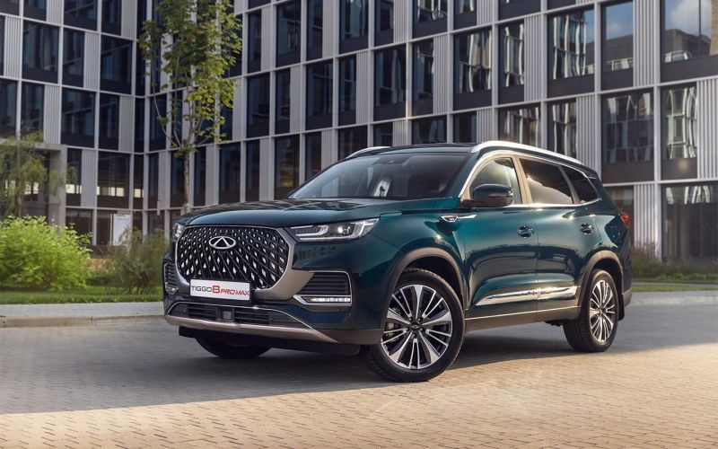 
            С кем будет конкурировать новый «Москвич 8». Топ-5 трехрядных кроссоверов
        