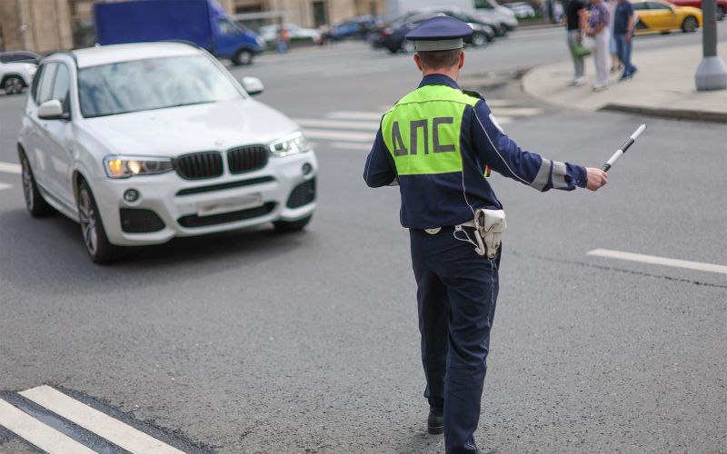 
            В каких регионах России ездят самые грубые водители. Антирейтинг
        