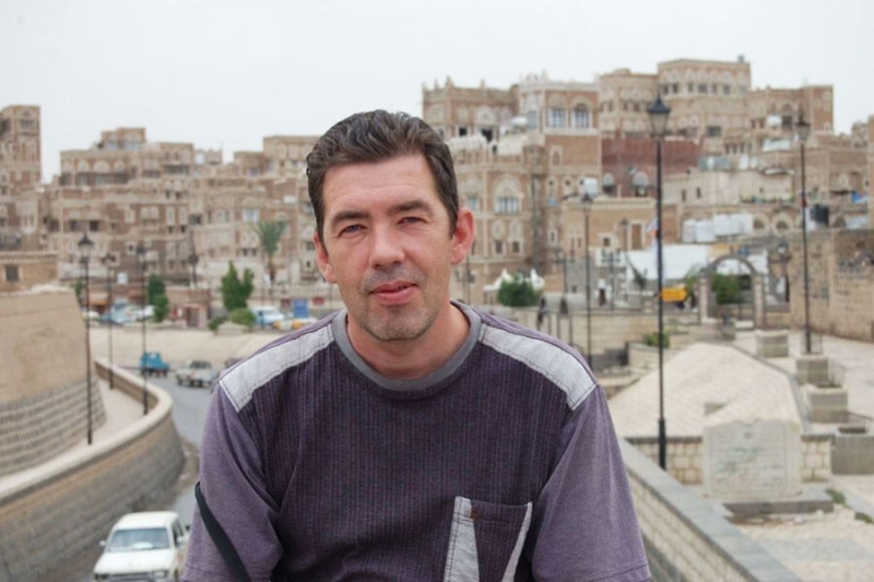 «Забыл удалить». В Петербурге арестовали профессора за проукраинский лозунг трехлетней давности 