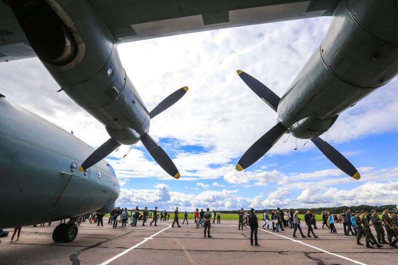 12 августа — какой сегодня праздник? Что отмечают в этот день в России и мире 