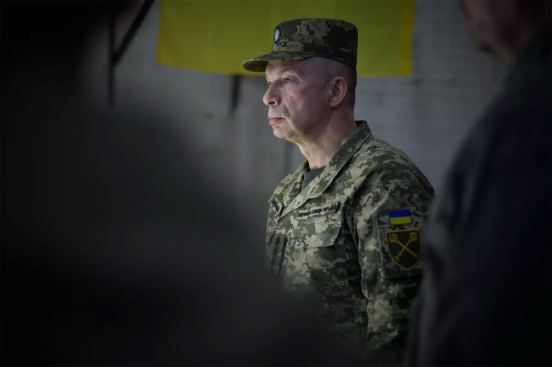 «Человек при смерти»: главком ВСУ Сырский потратил 2,5 млн рублей на лечение отца в Москве 