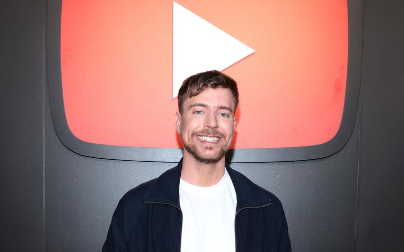 
            Какие машины у MrBeast. Посмотрите на коллекцию самого богатого ютубера
        