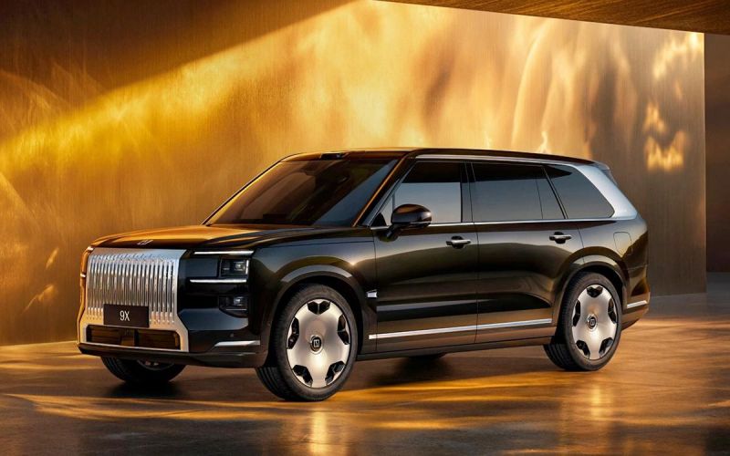 
            Каким будет новый флагманский кроссовер Zeekr 9X. 7 главных фактов
        